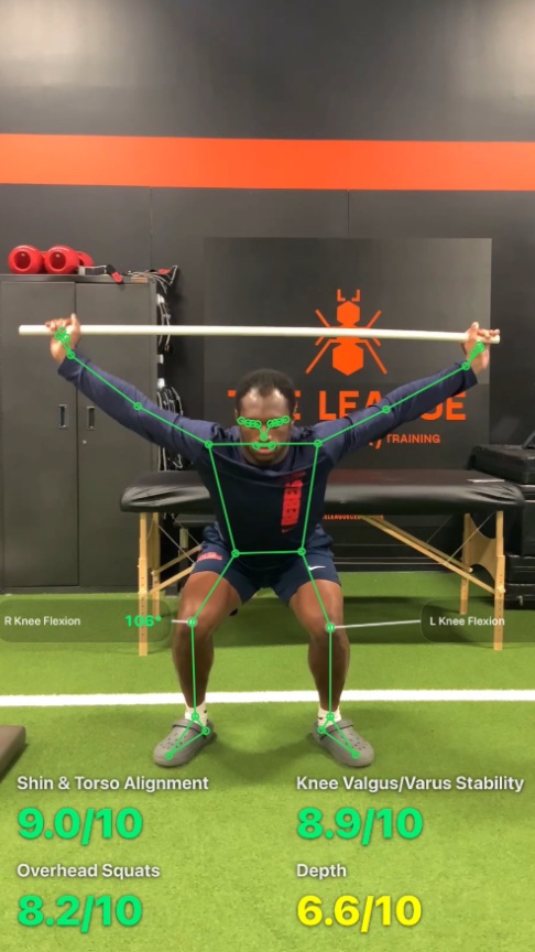 Valor Vision capture replay: overhead squat with live joint-tracking overlay, knee flexion angles, and movement scores
